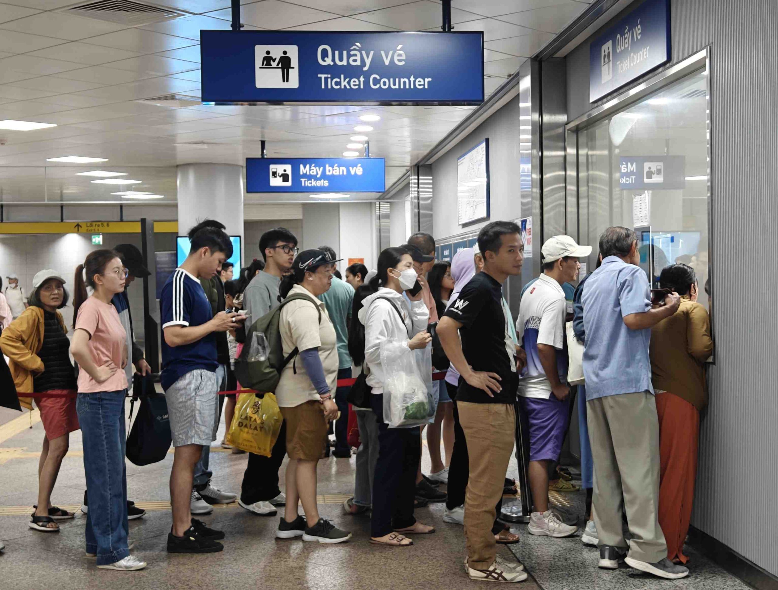 Mục tiêu đến 2030 hoàn thành các tuyến kết nối TPHCM với 2 sân bay