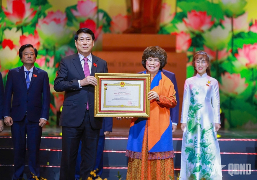Tập đoàn TH được phong tặng danh hiệu Anh hùng Lao động