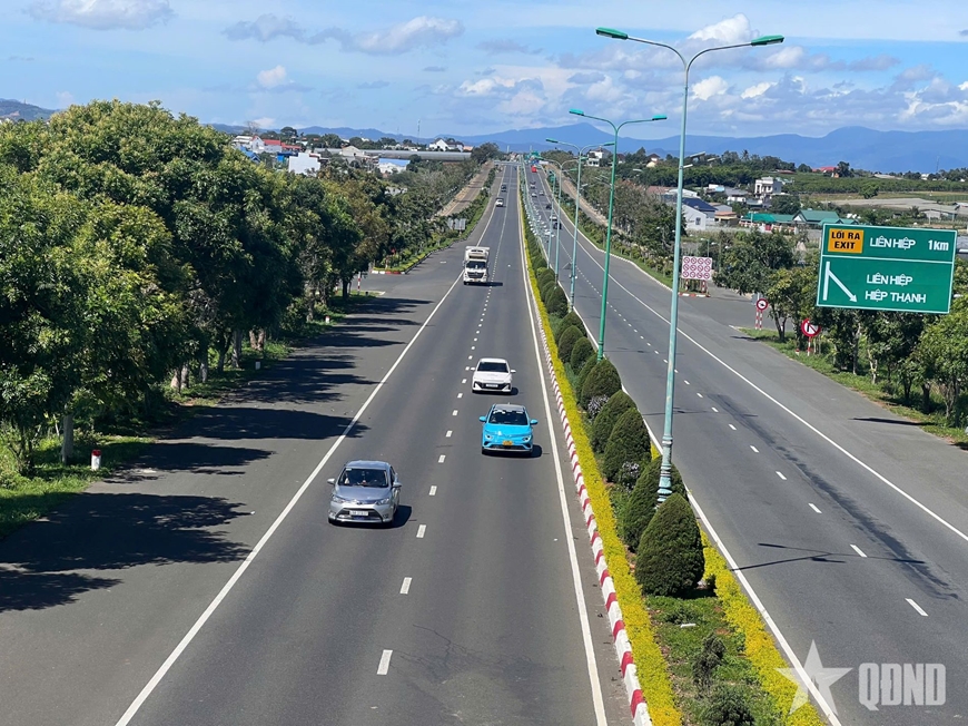 Cao tốc Tân Phú – Bảo Lộc rút ngắn thời gian đi từ Đà Lạt đến TP Hồ Chí Minh xuống còn khoảng 5 giờ