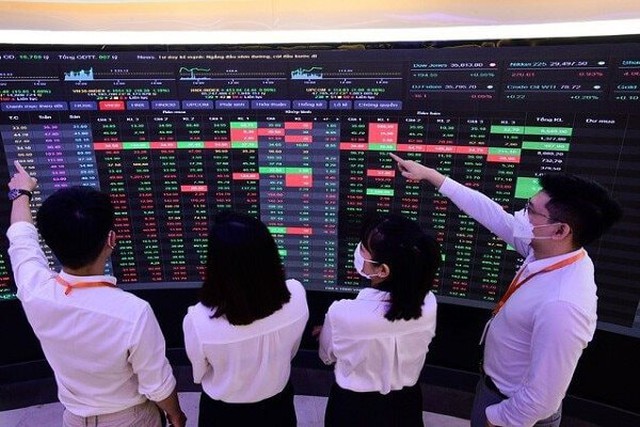 Góc nhìn chuyên gia: Lộ diện 2 nhóm cổ phiếu rơi vào trạng thái quá bán, có khả năng hồi phục mạnh