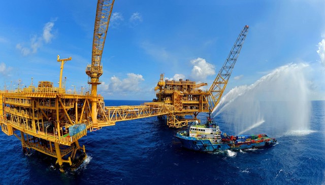 Loạt dự án tỷ USD bước vào giai đoạn triển khai đồng bộ, doanh nghiệp dầu khí nào sẵn sàng “đón sóng”?