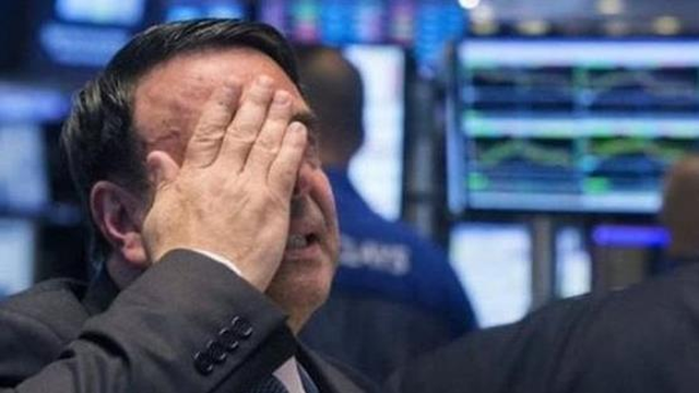 Phiên 20/1: Khối ngoại thẳng tay bán ròng hơn 1.700 tỷ đồng, cổ phiếu nào bị “xả” mạnh nhất?