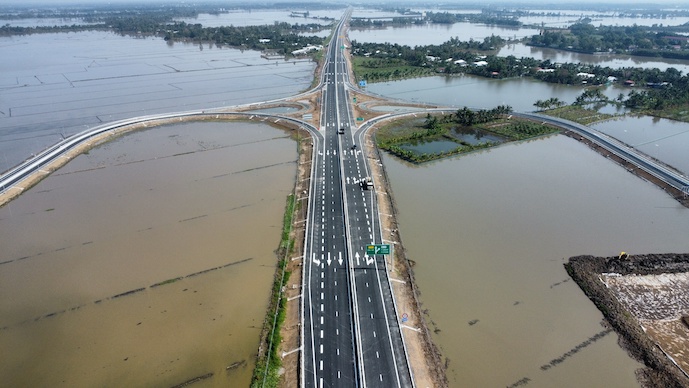 Hàng loạt công trình trọng điểm được Đồng Tháp ‘bao’ hơn 26 triệu khối cát thi công