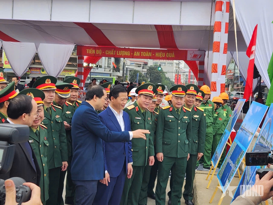 Binh đoàn 12 xây dựng mới cầu Gia Bảy, tỉnh Thái Nguyên