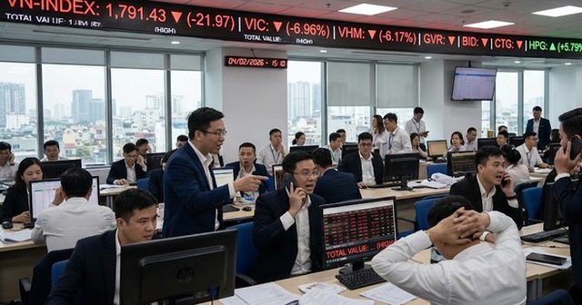 VN-Index lại thủng mốc 1.800 điểm, cổ phiếu thép Hòa Phát gây bất ngờ