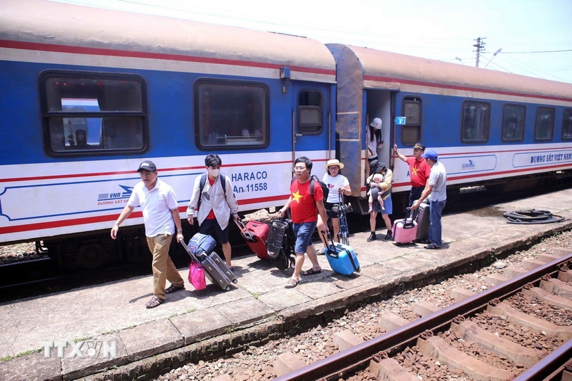 Thủ tướng phê duyệt về việc cơ cấu lại Tổng công ty Đường sắt Việt Nam theo định hướng mô hình Tập đoàn