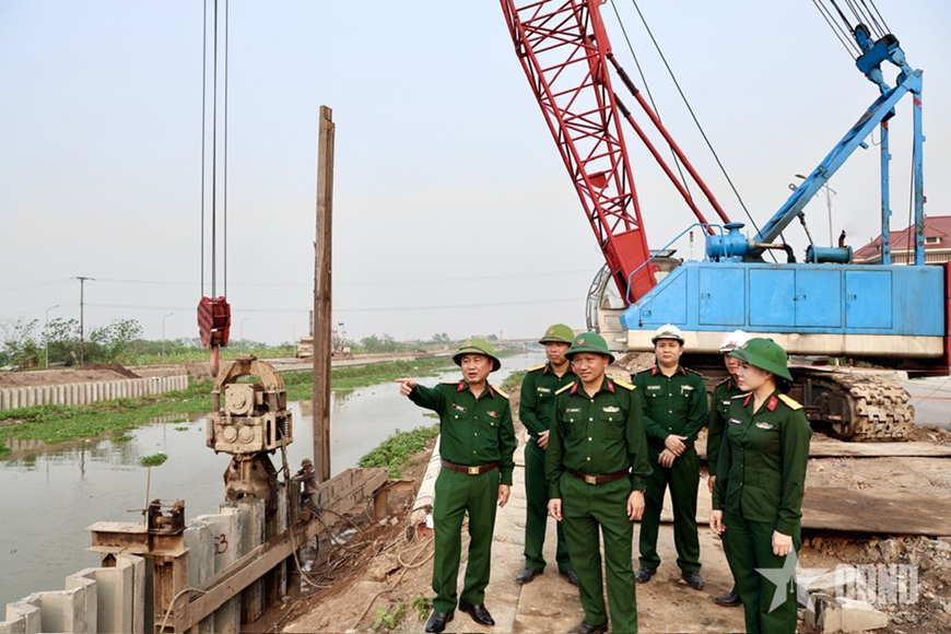 Chi nhánh Trường Sơn 28 phát động đợt thi đua cao điểm “50 ngày đêm thi đua lập công quyết thắng”