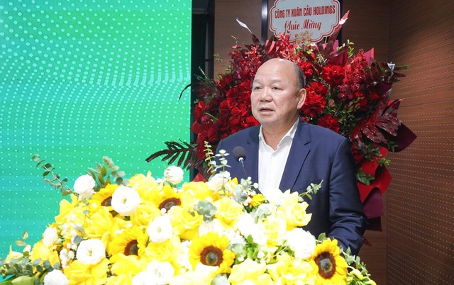 Vinaconex bất ngờ muốn bán hơn 18% vốn công ty do ông Tô Dũng làm Chủ tịch