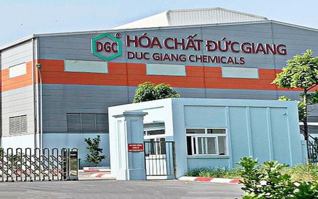 Cổ phiếu Hóa chất Đức Giang bị bán tháo