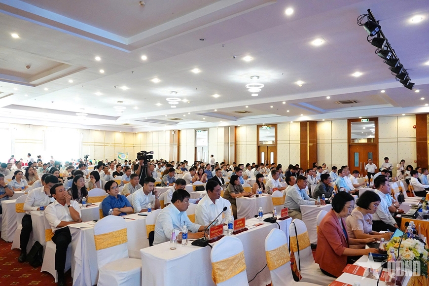 Thúc đẩy xuất khẩu gạo trước biến động của tình hình xung đột Trung Đông