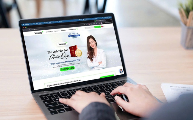 Vietcap tôn vinh bản lĩnh đầu tư của phụ nữ với giải thưởng đồng vàng dịp 8/3