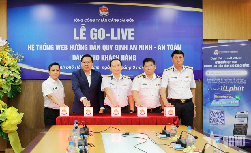 Tân Cảng Sài Gòn vận hành hệ thống kiểm tra an ninh, an toàn trước khi vào cảng