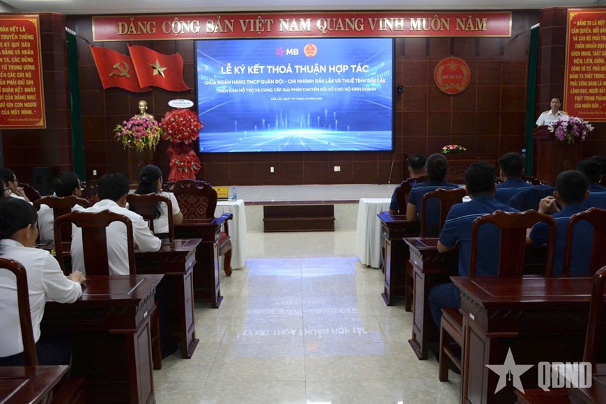 Thuế tỉnh Đắk Lắk và Ngân hàng MB Đắk Lắk ký kết thỏa thuận hợp tác