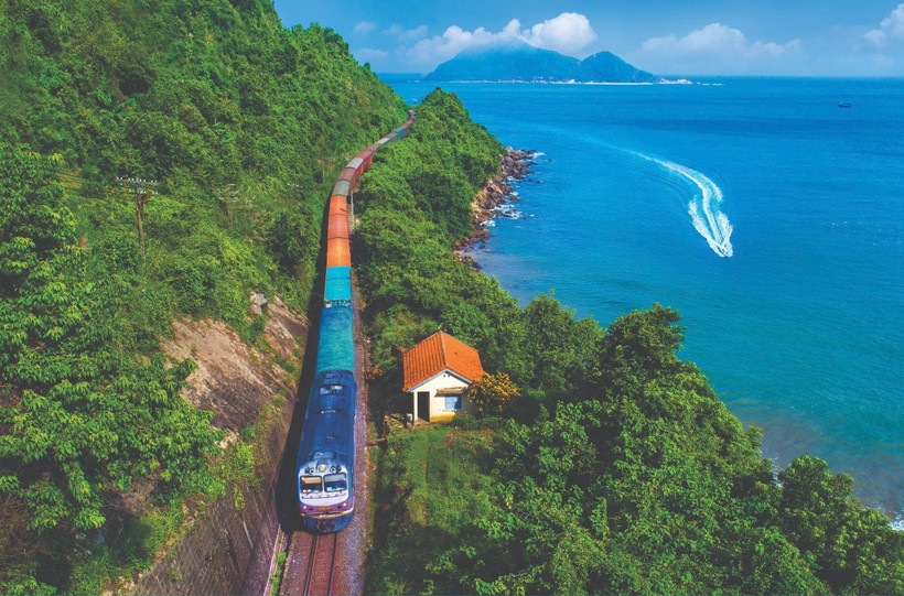 Tăng giá vận chuyển bằng tàu hỏa từ hôm nay (5-4)