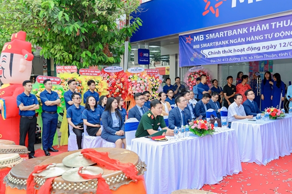MB khai trương SmartBank Hàm Thuận, thúc đẩy tài chính số tại địa phương