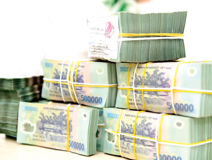 Tín dụng quí 1 tăng 3,18%, hàng trăm ngàn tỉ đồng chảy vào lúa gạo, nhà ở xã hội và hạ tầng