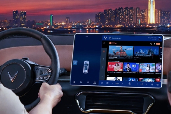 Chủ xe VinFast không sợ “tiền rơi” với tính năng cảnh báo giao thông theo thời gian thực