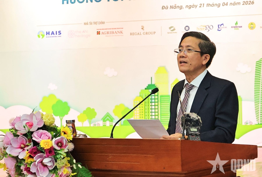 Thúc đẩy chuyển đổi xanh, hướng tới thành phố sinh thái và thông minh