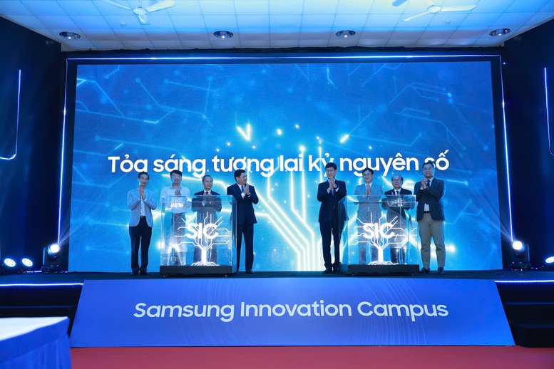 Lần đầu tiên đào tạo bán dẫn được đưa vào chương trình Samsung Innovation Campus