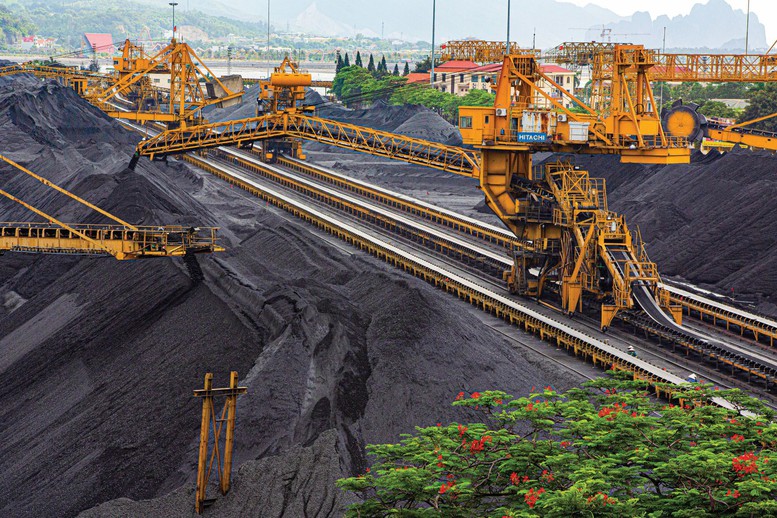 Vượt áp lực chi phí, ngành than giữ ổn định sản xuất kinh doanh