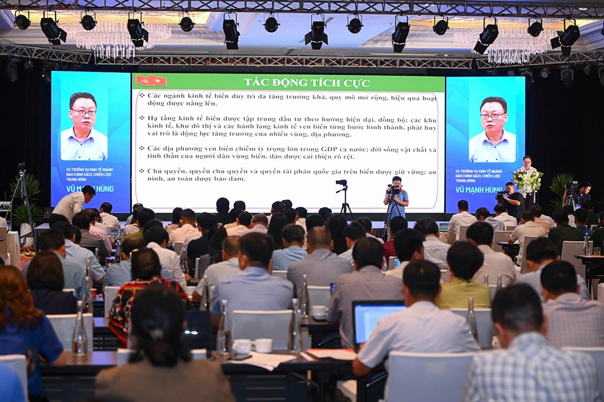 Khơi thông mọi nguồn lực để phát triển kinh tế biển