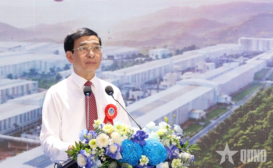 Đại tướng Phan Văn Giang dự lễ công bố sản phẩm nhôm thỏi đầu tiên sản xuất tại Việt Nam
