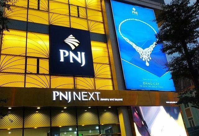 PNJ thủng đáy 5 năm, vốn hóa “bốc hơi” 22.500 tỷ đồng sau vài tháng