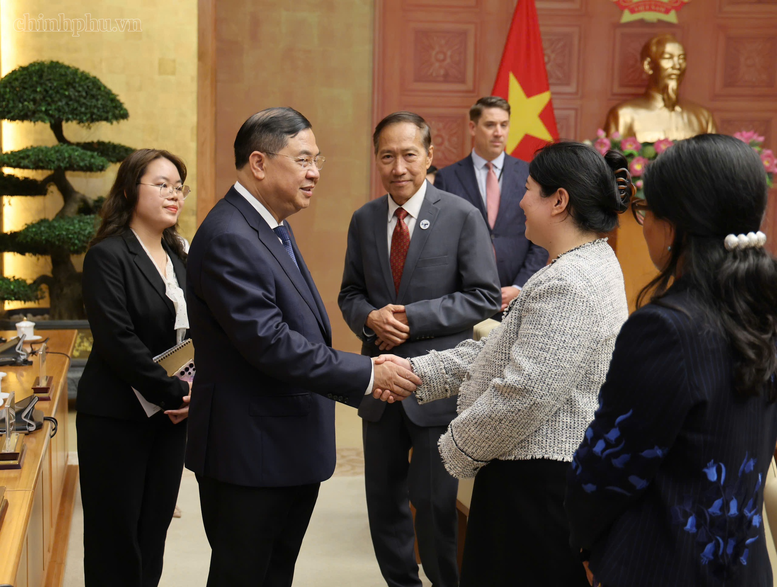 Phó Thủ tướng Thường trực Chính phủ Phạm Gia Túc làm việc với các doanh nghiệp Hoa Kỳ