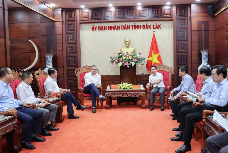 Hùng Nhơn và De Heus đề xuất mở rộng dự án nông nghiệp công nghệ cao ở Đắk Lắk