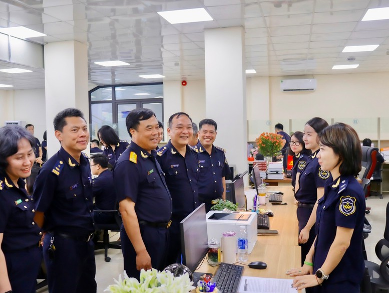 Thông quan tập trung mở đường cho Hải quan thông minh