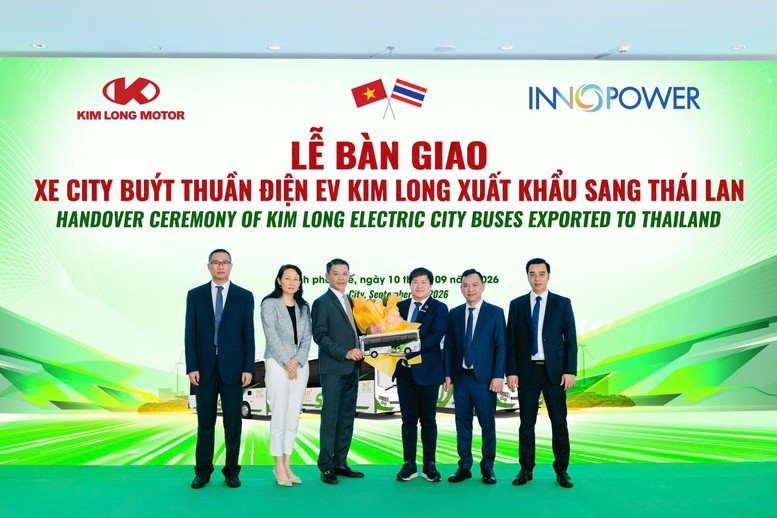 Xuất khẩu lô xe city buýt thuần điện EV KIM LONG sang Thái Lan