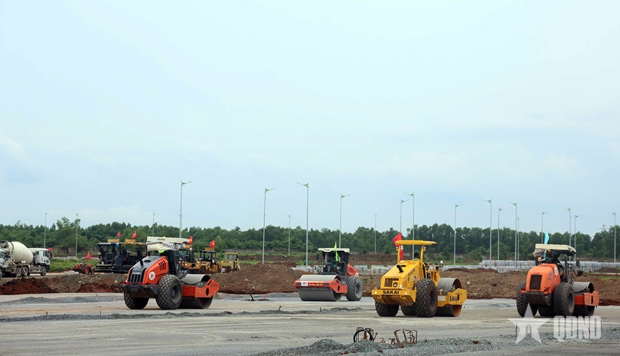 Thi công xuyên lễ tại dự án Cảng hàng không quốc tế Long Thành