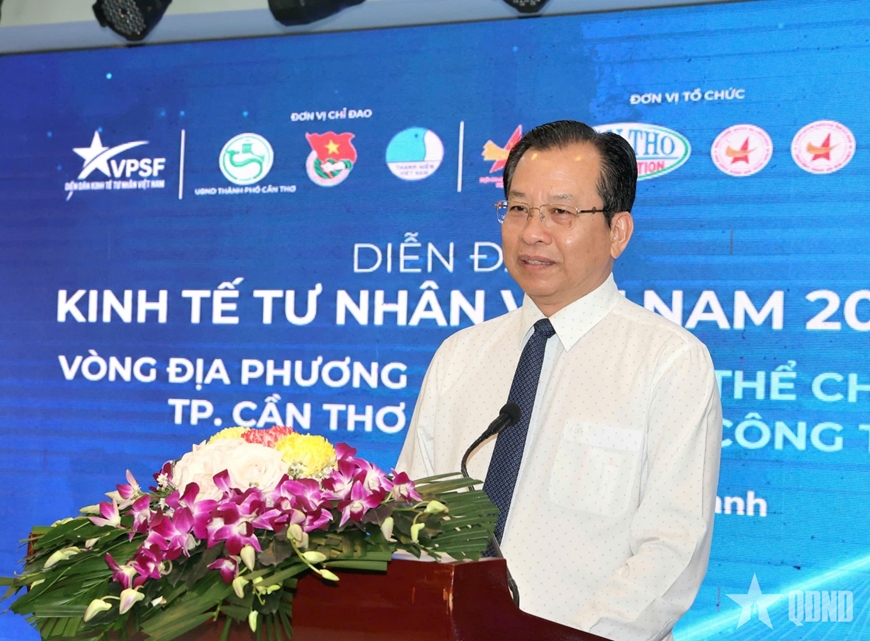 Cần Thơ thúc đẩy kinh tế tư nhân chuyển đổi số, chuyển đổi xanh