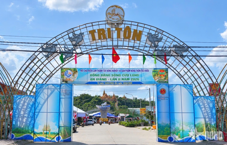 An Giang: Sắc màu nông sản tiêu biểu tại hội chợ nông nghiệp Tri Tôn