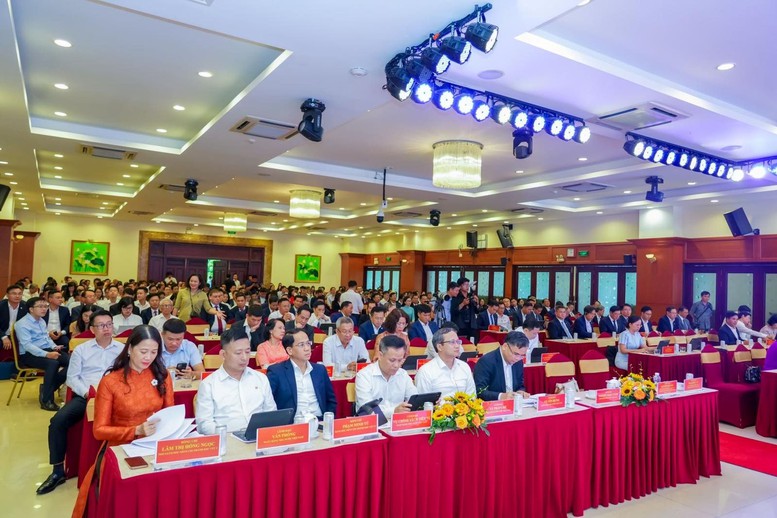 Ngành ngân hàng: Cam kết tiên phong, kiến tạo sức bật Đông Nam Bộ
