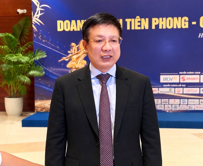 Chính phủ kiến tạo, doanh nghiệp tiên phong thúc đẩy tăng trưởng