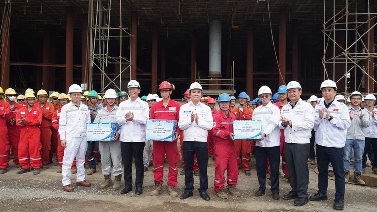 Petrovietnam và 6 đơn vị thành viên ghi dấu ấn ‘Doanh nghiệp Văn hóa, Uy tín năm 2026’